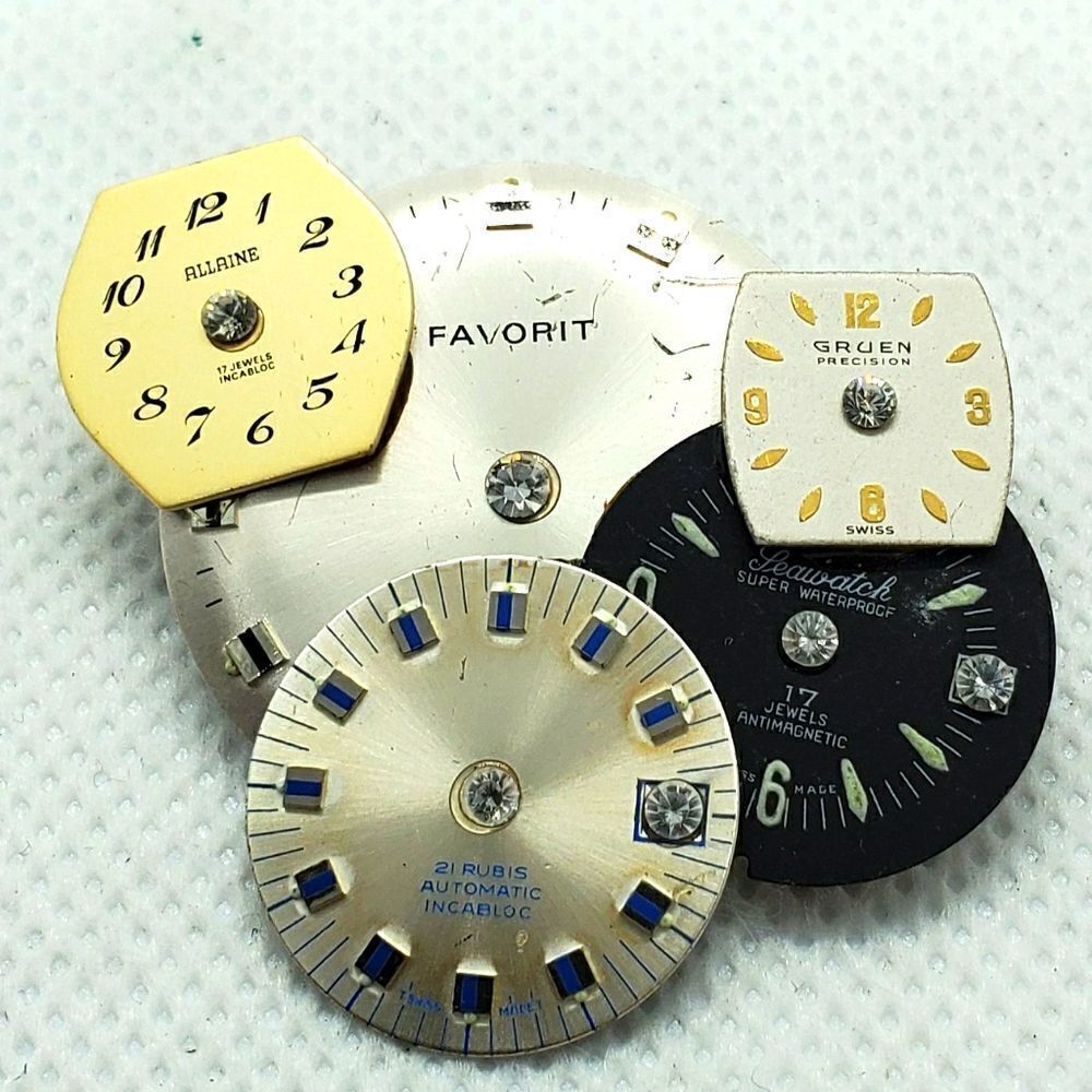 HP! Steampunk Watch Faces Brooch